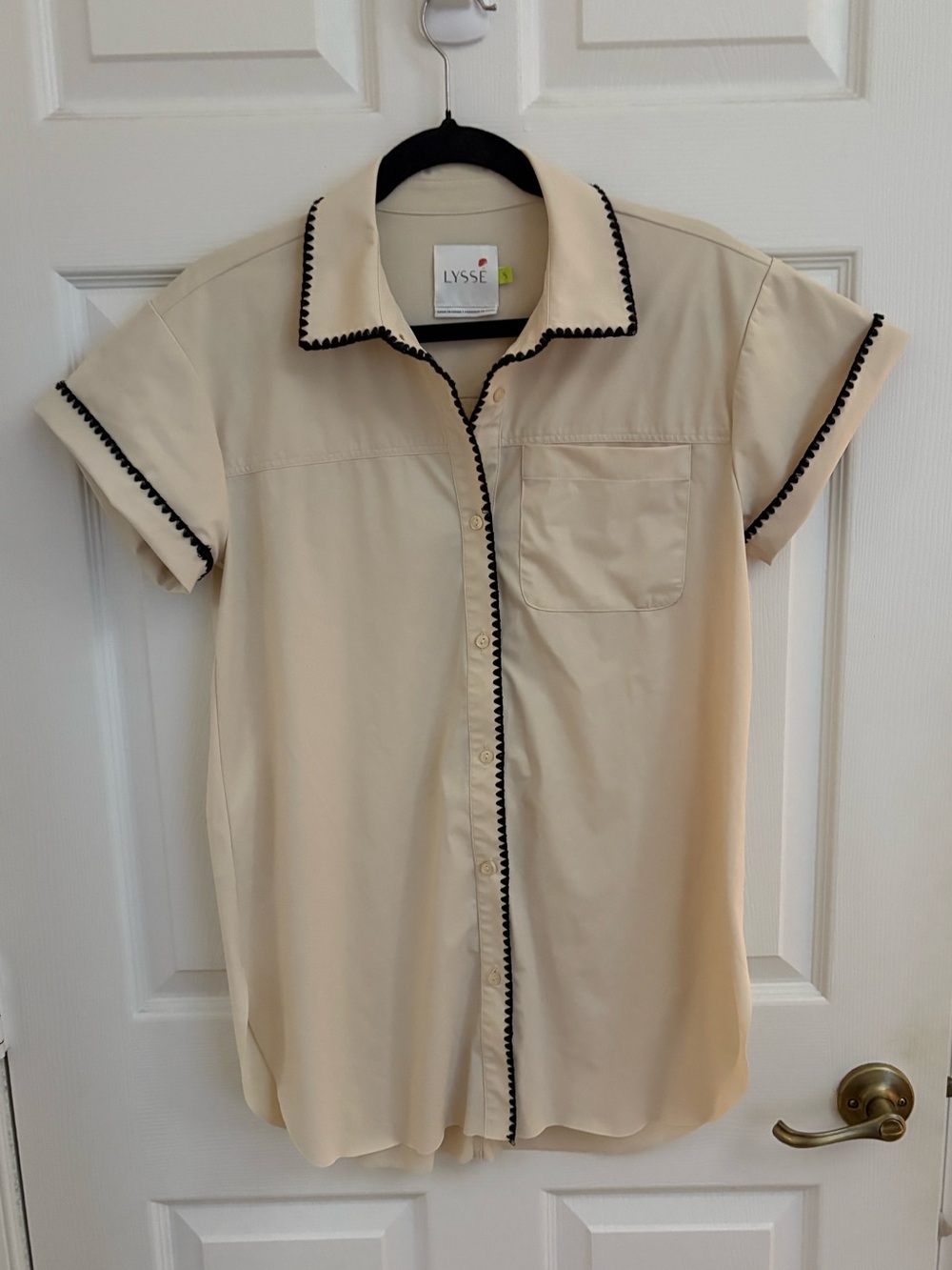 Lysse Cream Short Sleeve Button-Up Shirt with Black Trim